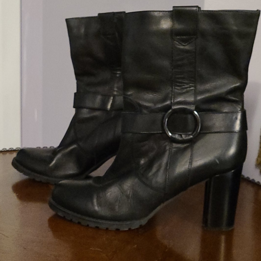 Aldo black boots